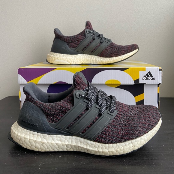 ‼️SOLD‼️Ultraboost W 6.5 - Picture 2 of 5